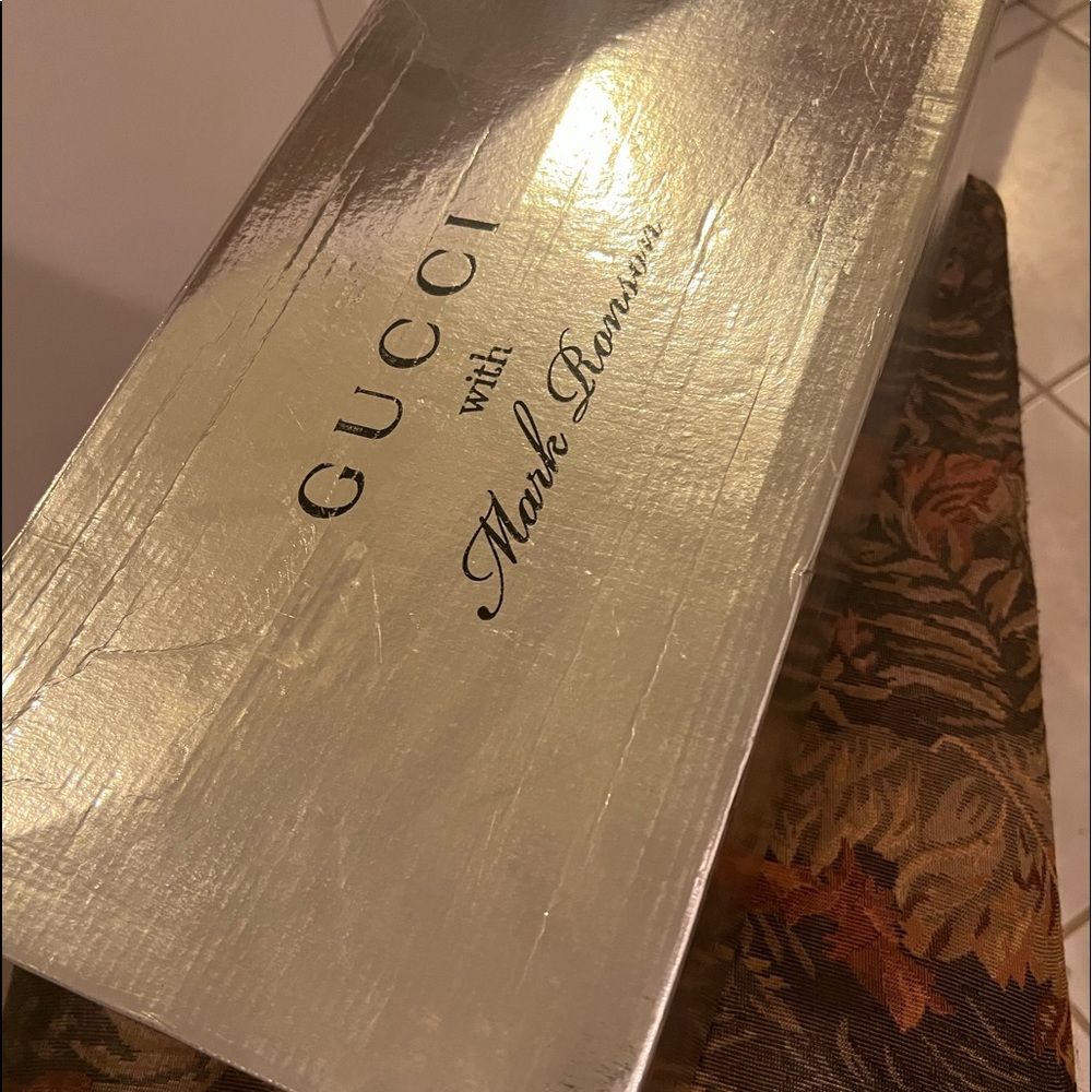 Gucci & Mark Ronson - Picture 2 of 12